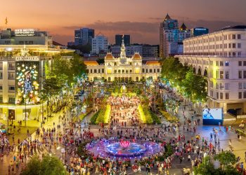 LẮNG NGHE HỒN XƯA PHỐ THỊ QUA NHỮNG DI SẢN VƯỢT THỜI GIAN