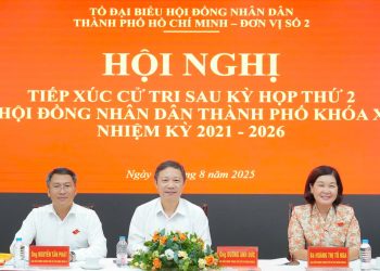 CỬ TRI PHƯỜNG TRUNG TÂM TP.HCM: ‘TÁI DIỄN LỘN XỘN, BUÔN BÁN LẤN CHIẾM VỈA HÈ, LÒNG ĐƯỜNG’