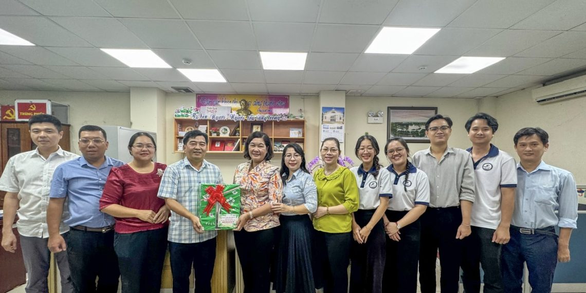 💐 ĐẢNG ỦY – HĐND – UBND – ỦY BAN MTTQ VIỆT NAM PHƯỜNG BẾN THÀNH CHÚC MỪNG BAN XÂY DỰNG ĐẢNG NHÂN KỶ NIỆM 95 NĂM NGÀY TRUYỀN THỐNG NGÀNH TUYÊN GIÁO CỦA ĐẢNG