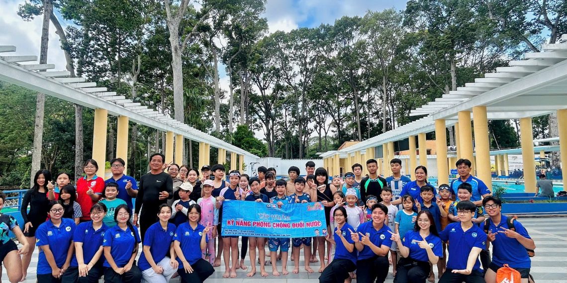 ☀️☀️☀️ PHƯỜNG BẾN THÀNH TỔ CHỨC TẬP HUẤN KỸ NĂNG PHÒNG, CHỐNG ĐUỐI NƯỚC CHO TRẺ EM HÈ 2025