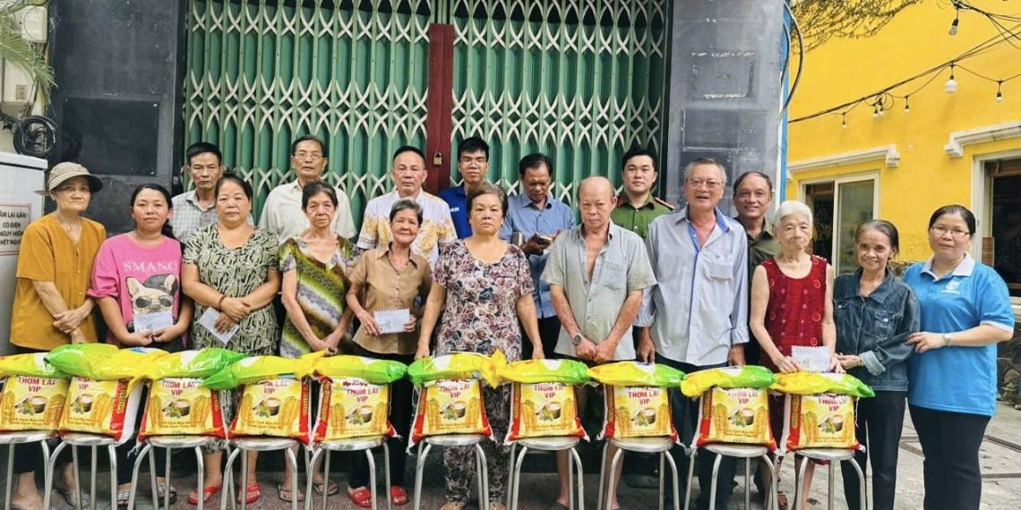 ❤️ KHU PHỐ 11 THỰC HIỆN CÔNG TRÌNH, MÔ HÌNH CHÀO MỪNG ĐẠI HỘI ĐẢNG BỘ PHƯỜNG BẾN THÀNH LẦN THỨ I, NHIỆM KỲ 2025-2030