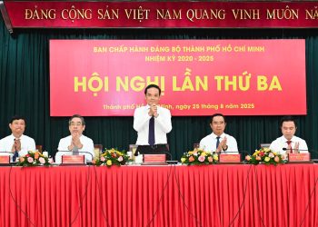 ĐỒNG CHÍ DƯƠNG ANH ĐỨC GIỮ CHỨC TRƯỞNG BAN TUYÊN GIÁO VÀ DÂN VẬN THÀNH ỦY TPHCM