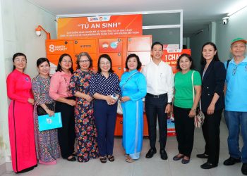 PHƯỜNG BẾN THÀNH SỐ HOÁ CÔNG TÁC AN SINH XÃ HỘI QUA MÔ HÌNH “TỦ AN SINH” CHÀO MỪNG THÀNH CÔNG ĐẠI HỘI ĐẢNG BỘ PHƯỜNG BẾN THÀNH LẦN THỨ I, NHIỆM KỲ 2025 – 2030