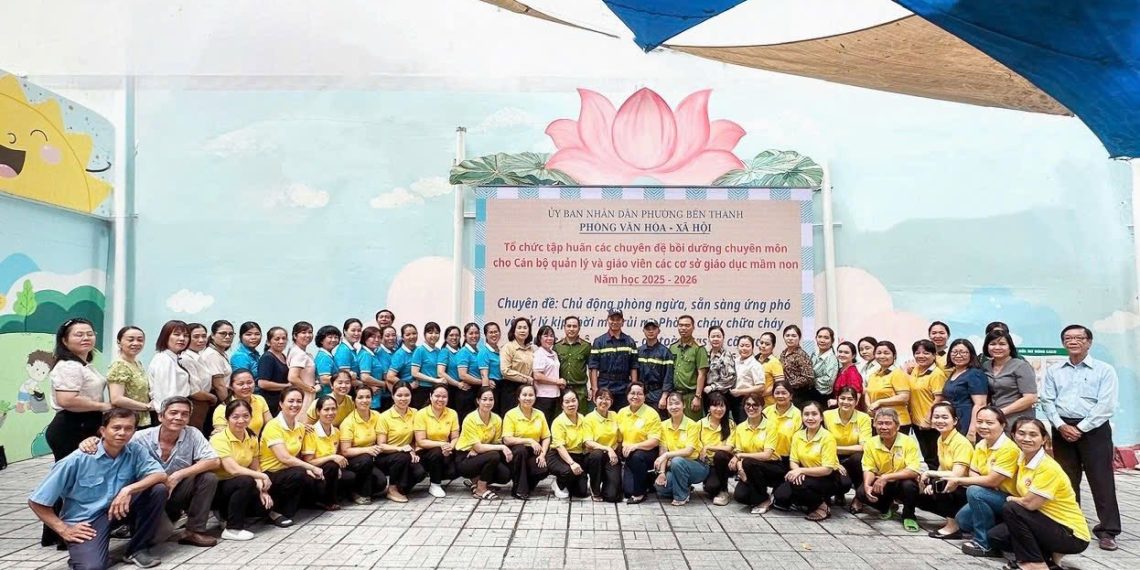 PHƯỜNG BẾN THÀNH TỔ CHỨC BỒI DƯỠNG KỸ NĂNG PCCC VÀ CỨU HỘ CỨU NẠN – AN TOÀN GAS VÀ CÂY XANH TRONG TRƯỜNG MẦM NON