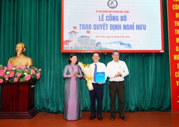 THÀNH LẬP BAN QUẢN LÝ CHỢ PHƯỜNG BẾN THÀNH VÀ TRIỂN KHAI CÁC QUYẾT ĐỊNH VỀ CÔNG TÁC CÁN BỘ