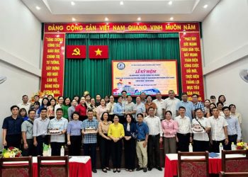 PHƯỜNG BẾN THÀNH KỶ NIỆM 80 NĂM NGÀY TRUYỀN THỐNG NGÀNH TƯ PHÁP, VĂN PHÒNG, TỔ CHỨC, THÔNG TIN TRUYỀN THÔNG VÀ NGÀNH TÀI CHÍNH