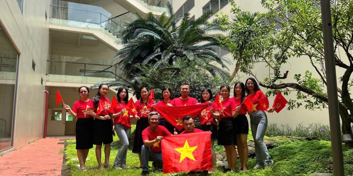 🌻🇻🇳 CHI BỘ CÔNG TY CỔ PHẦN TẬP ĐOÀN ĐIỆN QUANG HƯỞNG ỨNG HOẠT ĐỘNG CHÀO MỪNG KỶ NIỆM 80 CÁCH MẠNG THÁNG 8, QUỐC KHÁNH NƯỚC CỘNG HOÀ XÃ HỘI CHỦ NGHĨA VIỆT NAM (02/9/1945 – 02/9/2025)