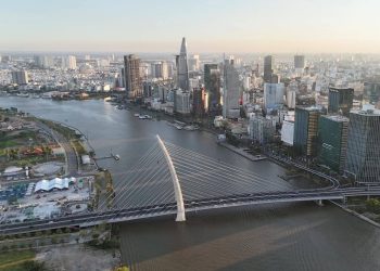 TP. HỒ CHÍ MINH: BỨT PHÁ VỚI TẦM NHÌN TRỞ THÀNH SIÊU ĐÔ THỊ QUỐC TẾ