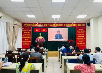 PHƯỜNG BẾN THÀNH THAM GIA HỌC TẬP QUÁN TRIỆT, TRIỂN KHAI THỰC HIỆN 04 NGHỊ QUYẾT CỦA BỘ CHÍNH TRỊ VỀ HỘI NHẬP QUỐC TẾ, BẢO ĐẢM AN NINH NĂNG LƯỢNG QUỐC GIA, ĐỘT PHÁ PHÁT TRIỂN GIÁO DỤC VÀ ĐÀO TẠO, BẢO VỆ, CHĂM SÓC VÀ NÂNG CAO SỨC KHỎE NHÂN DÂN