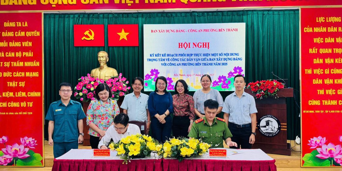 HỘI NGHỊ KÝ KẾT PHỐI HỢP VỀ CÔNG TÁC DÂN VẬN GIỮA BAN XÂY DỰNG ĐẢNG VỚI CÔNG AN PHƯỜNG BẾN THÀNH NĂM 2025