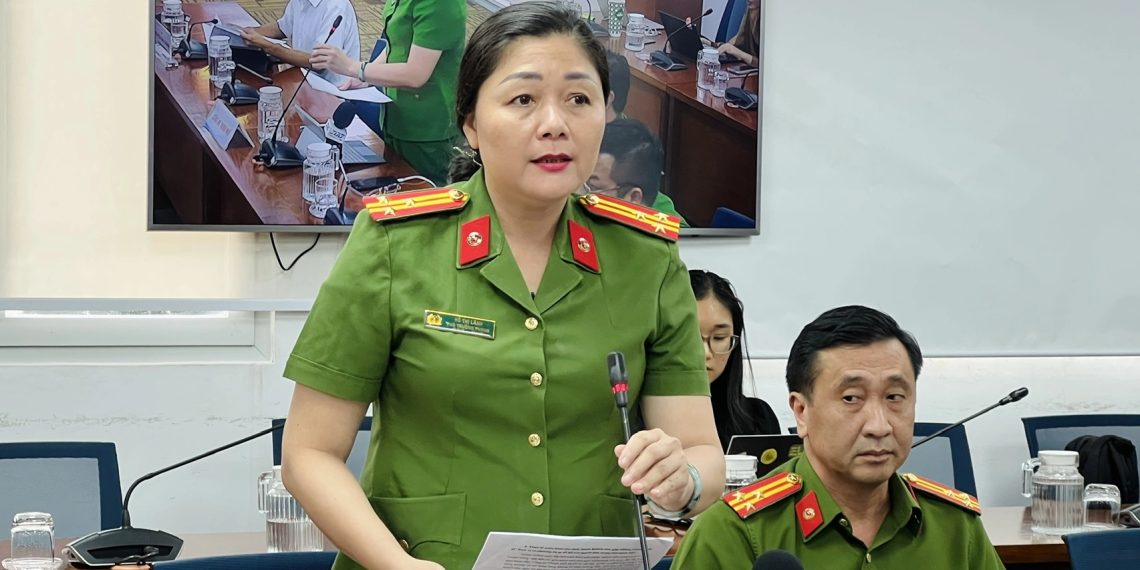 📣CÔNG AN TPHCM KÊU GỌI NGƯỜI DÂN THƯỜNG XUYÊN ĐĂNG NHẬP ỨNG DỤNG VNEID