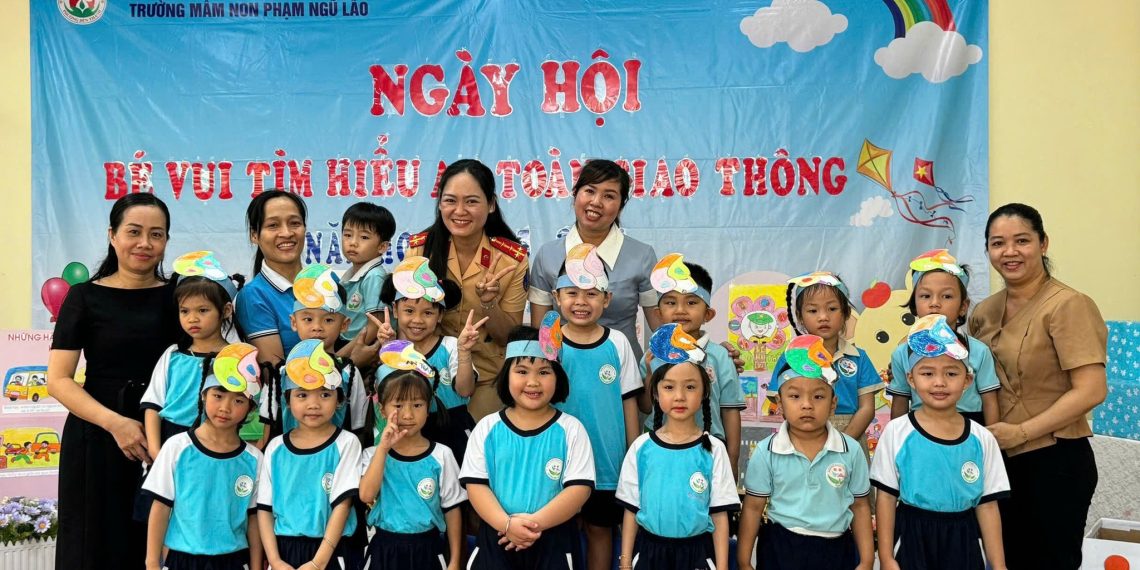 TRƯỜNG MẦM NON PHẠM NGŨ LÃO TỔ CHỨC HỘI THI “BÉ VUI TÌM HIỂU LUẬT AN TOÀN GIAO THÔNG”