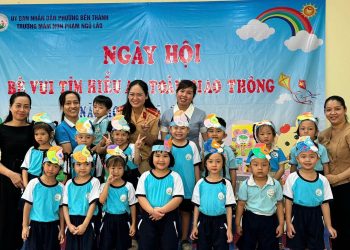 TRƯỜNG MẦM NON PHẠM NGŨ LÃO TỔ CHỨC HỘI THI “BÉ VUI TÌM HIỂU LUẬT AN TOÀN GIAO THÔNG”