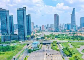 Hầm Thủ Thiêm cấm xe 3 ngày từ mai, người dân đi đường nào?