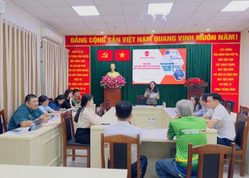 TÍCH CỰC “PHỦ XANH” THÔNG TIN TÍCH CỰC, ĐẤU TRANH PHẢN BÁC QUAN ĐIỂM SAI TRÁI, THÙ ĐỊCH TRÊN KHÔNG GIAN MẠNG