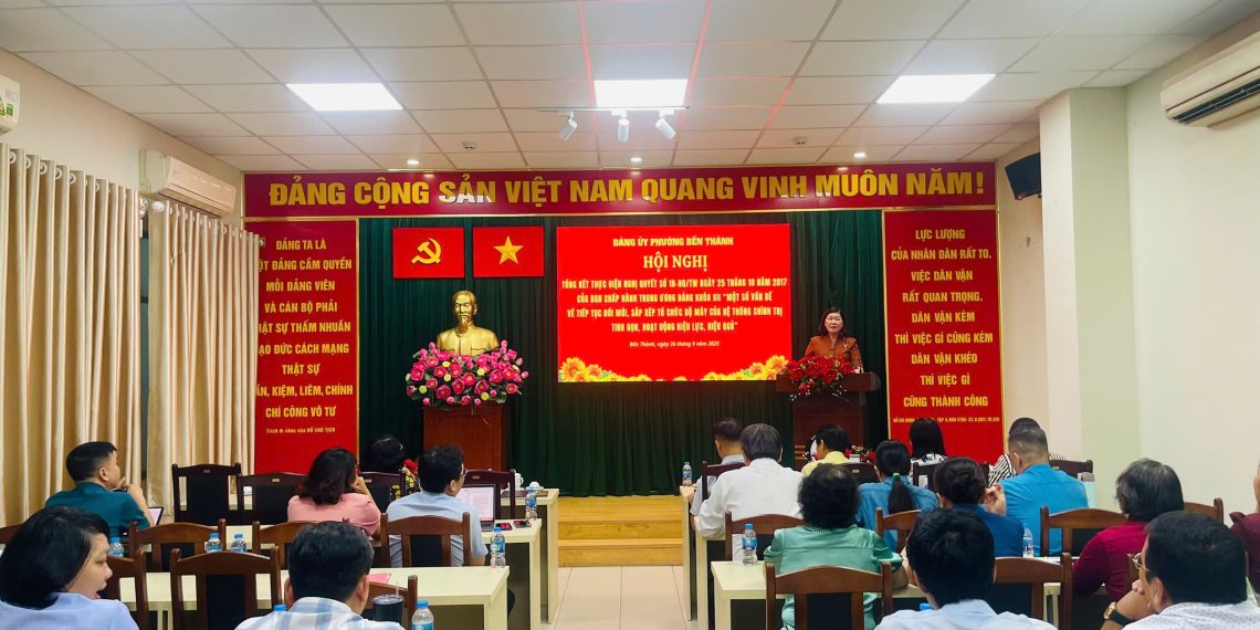 PHƯỜNG BẾN THÀNH TỔ CHỨC HỘI NGHỊ TỔNG KẾT THỰC HIỆN NGHỊ QUYẾT SỐ 18-NQ/TW NGÀY 25 THÁNG 10 NĂM 2017 CỦA BAN CHẤP HÀNH TRUNG ƯƠNG ĐẢNG KHÓA XII