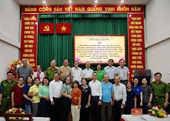 RA MẮT MÔ HÌNH “SOS AN NINH, TRẬT TỰ” VÀ “TỔ CÔNG TÁC 3 TRONG 1”