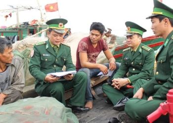 DÙNG CHIÊU BÀI “TỰ DO DÂN CHỦ” ĐỂ CHỐNG PHÁ VIỆT NAM