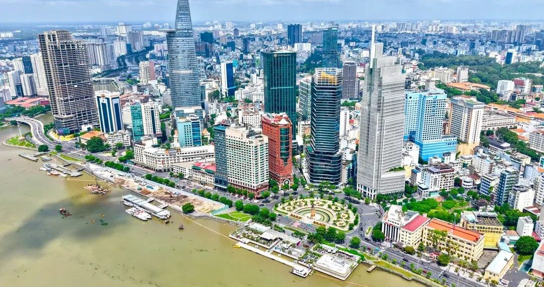 THỜI CƠ VÀ THÁCH THỨC CHO TĂNG TRƯỞNG TP.HCM NHỮNG THÁNG CUỐI NĂM 2025