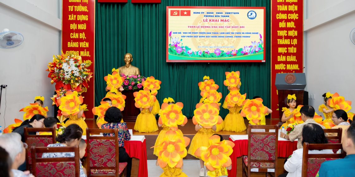 📚PHƯỜNG BẾN THÀNH KHAI MẠC TUẦN LỄ HƯỞNG ỨNG HỌC TẬP SUỐT ĐỜI NĂM 2025