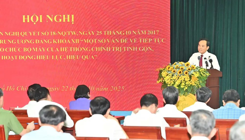 ĐỒNG CHÍ TRẦN LƯU QUANG: KHÔNG CÓ VIỆC TPHCM TIẾP TỤC SẮP XẾP PHƯỜNG XÃ