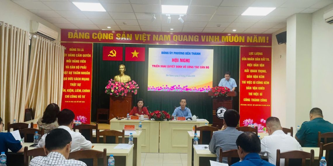 PHƯỜNG BẾN THÀNH TỔ CHỨC HỘI NGHỊ GIAO BAN CÁC TỔ CHỨC ĐẢNG THÁNG 10 NĂM 2025