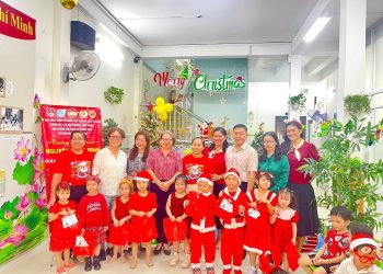 LAN TỎA YÊU THƯƠNG – ẤM ÁP MÙA GIÁNG SINH CHO TRẺ MẦM NON PHƯỜNG BẾN THÀNH