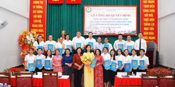 THÀNH LẬP TRẠM Y TẾ PHƯỜNG BẾN THÀNH VÀ TRIỂN KHAI QUYẾT ĐỊNH CÔNG TÁC CÁN BỘ