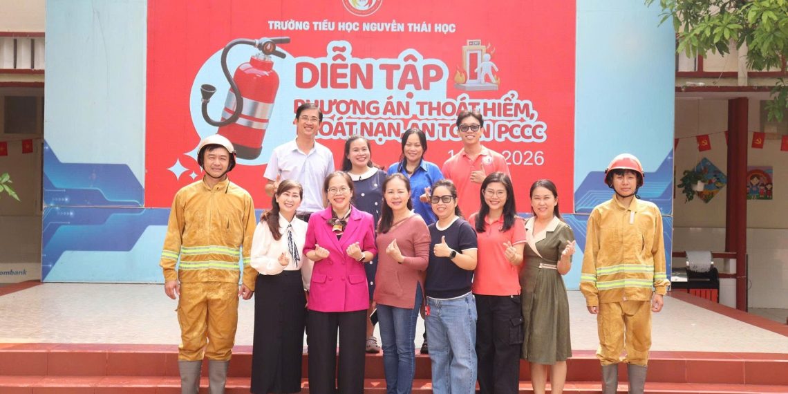 TRƯỜNG TIỂU HỌC NGUYỄN THÁI HỌC DIỄN TẬP THOÁT HIỂM, THOÁT NẠN, AN TOÀN PCCC