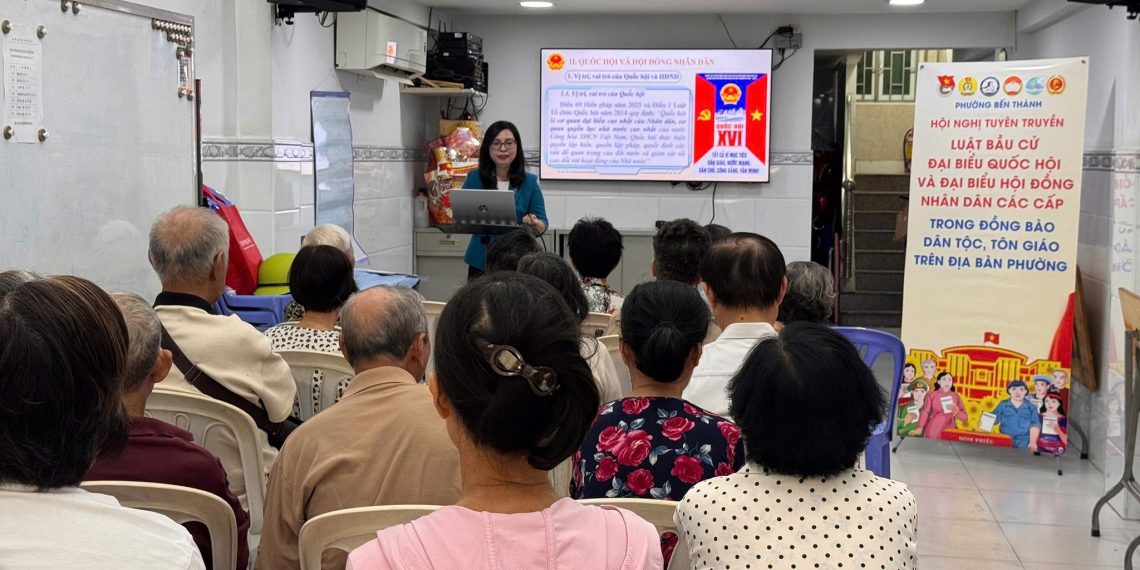 PHƯỜNG BẾN THÀNH TUYÊN TRUYỀN LUẬT BẦU CỬ ĐẾN ĐỒNG BÀO DÂN TỘC, TÔN GIÁO