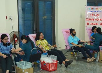 PHƯỜNG BẾN THÀNH TỔ CHỨC LỄ HỘI XUÂN HỒNG 2026, TIẾP NHẬN 195,4 ĐƠN VỊ MÁU