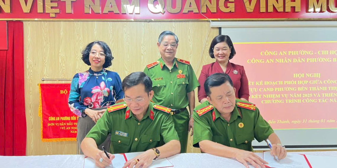 HỘI NGHỊ KÝ KẾT KẾ HOẠCH PHỐI HỢP GIỮA CÔNG AN PHƯỜNG VÀ CHI HỘI CỰU CAND PHƯỜNG BẾN THÀNH