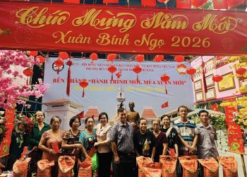 RỘN RÀNG SẮC XUÂN YÊU THƯƠNG TẠI LIÊN KHU PHỐ 11 – 12