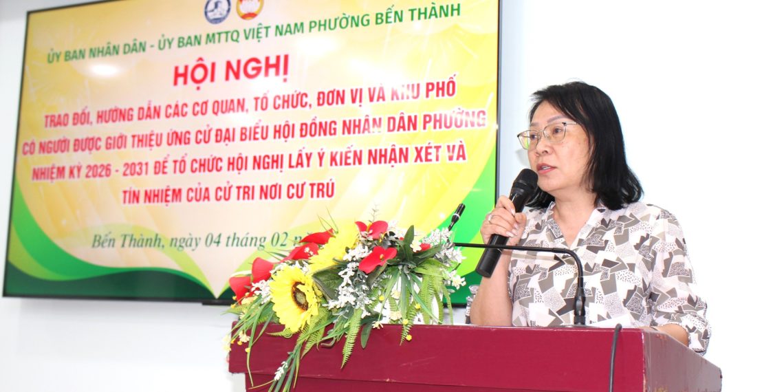 PHƯỜNG BẾN THÀNH TRAO ĐỔI, HƯỚNG DẪN TỔ CHỨC HỘI NGHỊ LẤY Ý KIẾN NHẬN XÉT VÀ TÍN NHIỆM CỦA CỬ TRI NƠI CƯ TRÚ