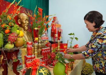 LÃNH ĐẠO PHƯỜNG BẾN THÀNH THĂM, CHÚC TẾT CÁC ĐƠN VỊ THỰC HIỆN NHIỆM VỤ ĐÊM GIAO THỪA TẾT BÍNH NGỌ 2026