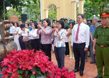 THANH NIÊN PHƯỜNG BẾN THÀNH TRI ÂN VUA HÙNG, SẴN SÀNG THỰC HIỆN NGHĨA VỤ THIÊNG LIÊNG VỚI TỔ QUỐC