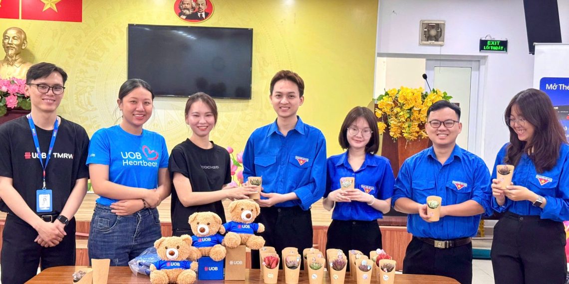 CHI ĐOÀN CƠ QUAN ỦY BAN NHÂN DÂN PHƯỜNG BẾN THÀNH HƯỞNG ỨNG NGÀY CHỦ NHẬT XANH LẦN THỨ 165 – NĂM 2026