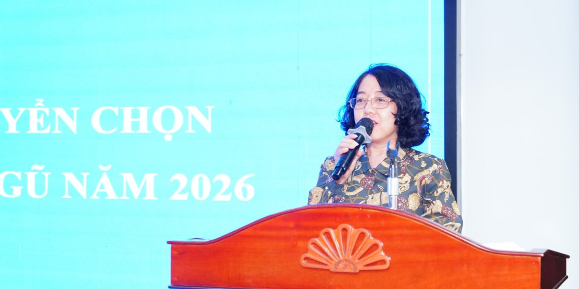 PHƯỜNG BẾN THÀNH KHEN THƯỞNG 38 TẬP THỂ VÀ 35 CÁ NHÂN CÓ THÀNH TÍCH XUẤT SẮC TRONG CÔNG TÁC TUYỂN CHỌN, GỌI CÔNG DÂN NHẬP NGŨ