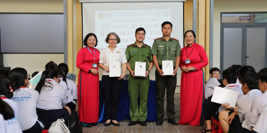 PHƯỜNG BẾN THÀNH TĂNG CƯỜNG GIÁO DỤC KỸ NĂNG SỐ CHO HỌC SINH THCS