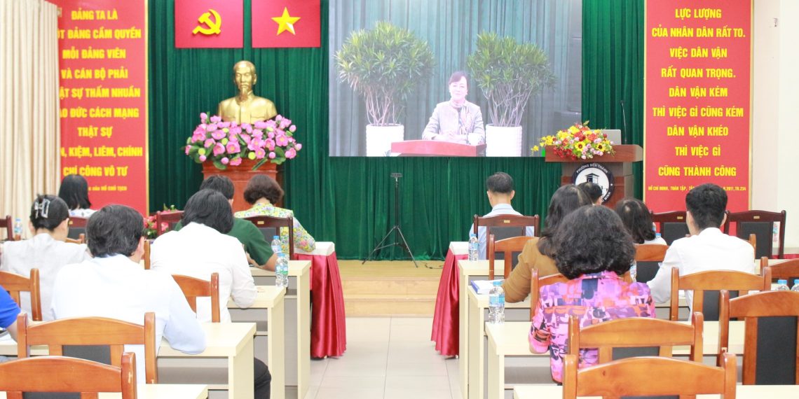 ĐẠI BIỂU HĐND PHƯỜNG BẾN THÀNH THAM GIA TẬP HUẤN, BỒI DƯỠNG KỸ NĂNG HOẠT ĐỘNG NHIỆM KỲ 2026 – 2031