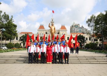 SẮC ĐỎ AGRIBANK TỰ HÀO TRÊN HÀNH TRÌNH THEO CHÂN BÁC