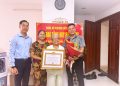 PHƯỜNG BẾN THÀNH TRAO HUY HIỆU ĐẢNG TẠI NHÀ CHO ĐẢNG VIÊN CAO TUỔI ĐỢT 19/5