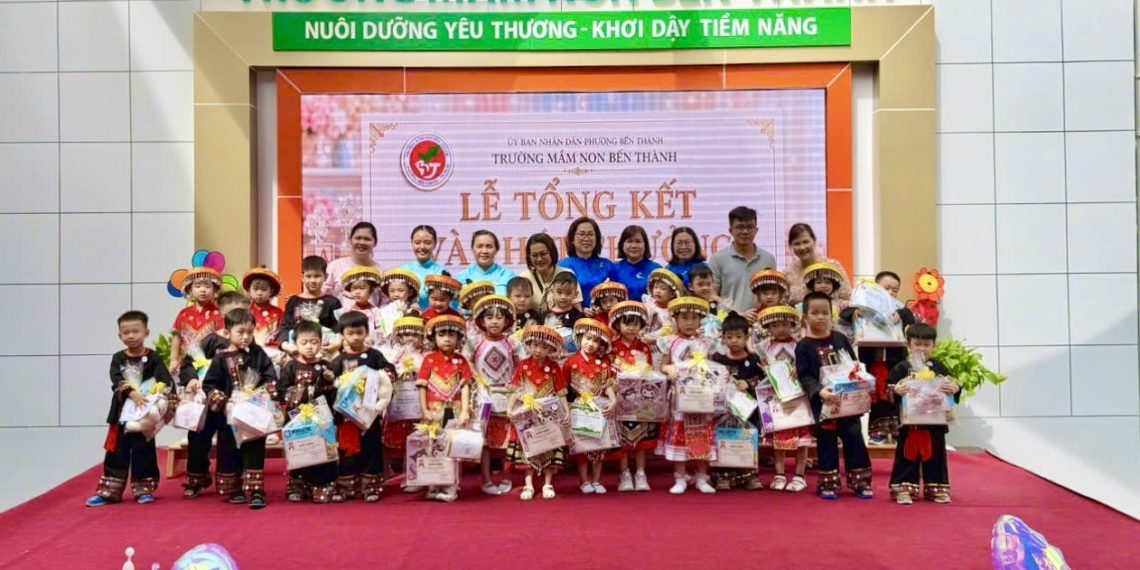 TRƯỜNG MẦM NON BẾN THÀNH RỘN RÀNG TỔ CHỨC LỄ TỔNG KẾT VÀ PHÁT THƯỞNG KHỐI NHÀ TRẺ, MẦM VÀ CHỒI NĂM HỌC 2025 – 2026