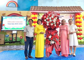 TRƯỜNG MẦM NON TUỔI THƠ TỔ CHỨC LỄ TỔNG KẾT NĂM HỌC 2025 – 2026 VÀ LỄ RA TRƯỜNG CHO HỌC SINH KHỐI LÁ