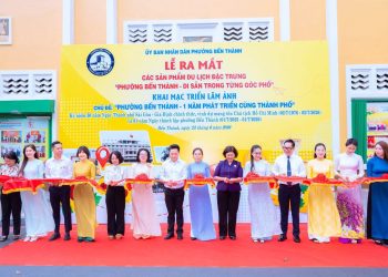 PHƯỜNG BẾN THÀNH RA MẮT CÁC SẢN PHẨM DU LỊCH ĐẶC TRƯNG VÀ KHAI MẠC TRIỂN LÃM ẢNH