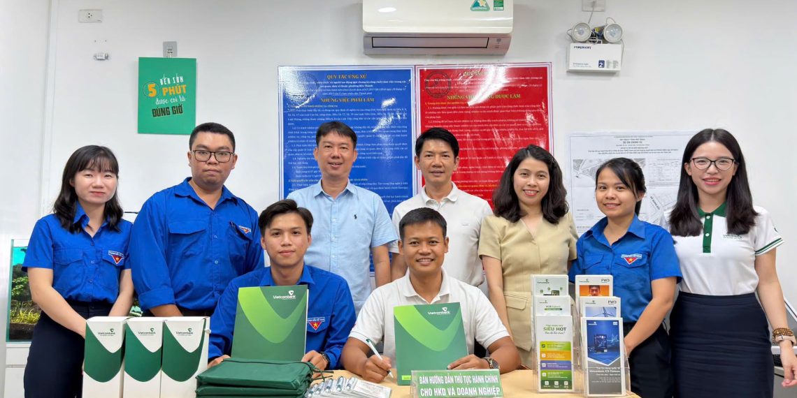 PHƯỜNG BẾN THÀNH RA MẮT MÔ HÌNH “MỘT ĐIỂM ĐẾN – NHIỀU HỖ TRỢ”