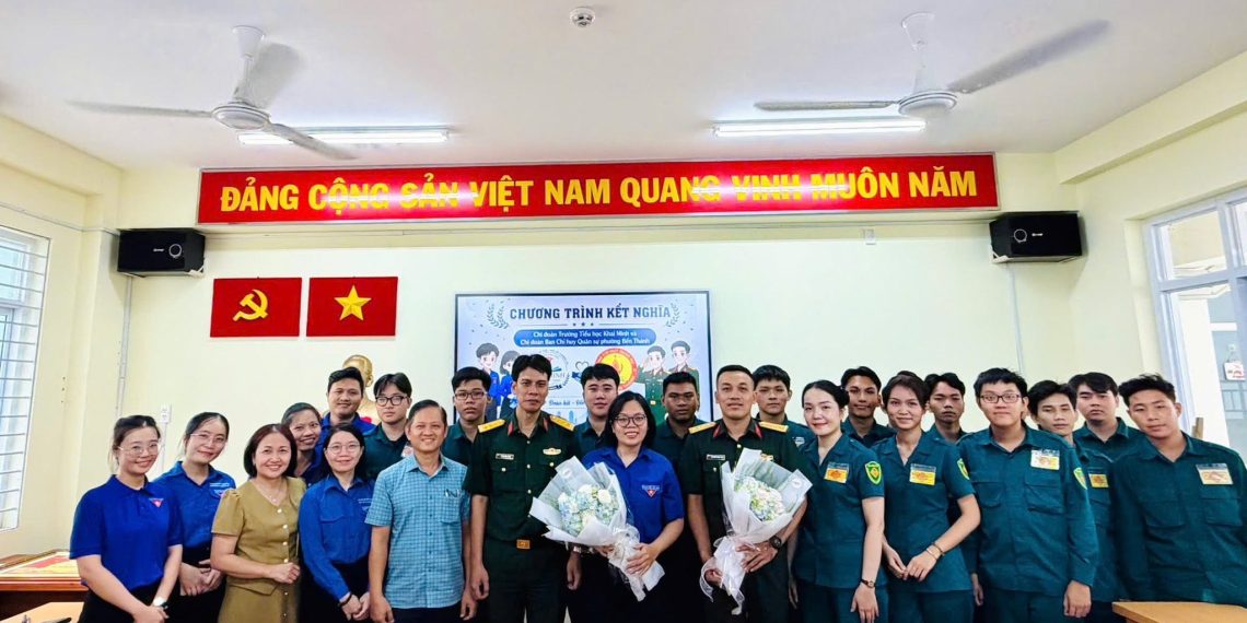 THẮM TÌNH ĐOÀN KẾT – GẮN KẾT ĐỂ CÙNG PHÁT TRIỂN